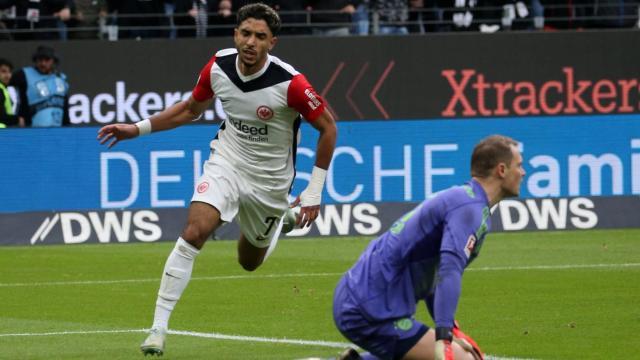 拜仁的统治足球和孔帕尼的理想主义，被连场拷打了